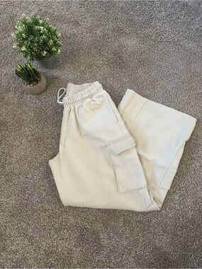 Zara Cream Drawstring Cargo Wide Leg Sweatpants
